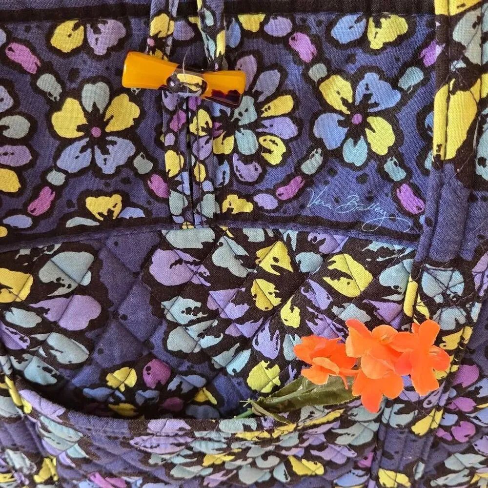 Vera Bradley Womens Indigo Pop Floral Toggle Closure Beach Tote Bag Blue La - Picture 6 of 11